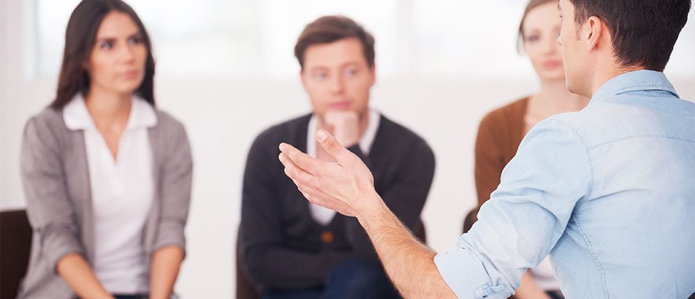 small-group-1000x430